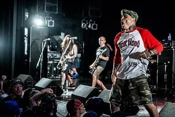 First Blood: Video und Tourdaten